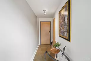 353 W 4th St, Cincinnati, OH 45202 - Photo 14