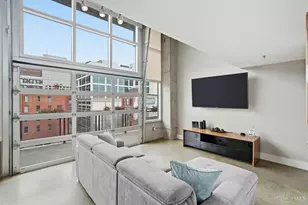 353 W 4th St, Cincinnati, OH 45202 - Photo 18