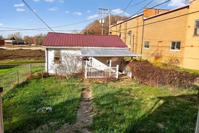 447 Bloom Street, Portsmouth, OH 45662 - Photo 12