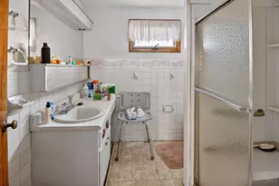 447 Bloom St, Portsmouth, OH 45662 - Photo 6