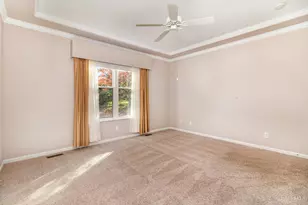 8018 Jeanne's Creek Ln, West Chester, OH 45069 - Photo 14
