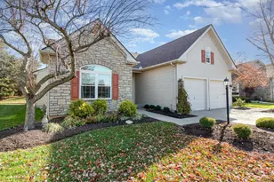 8018 Jeanne's Creek Ln, West Chester, OH 45069 - Photo 2