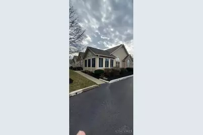 12086 Maxim Way #12086, Symmes Township, OH 45249 - Photo 6