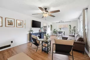 3916 Ridgecombe Dr, Green Township, OH 45248 - Photo 8