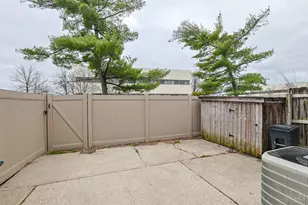 10876 Ponds Ln, Sycamore Township, OH 45242 - Photo 16