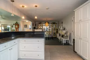 1033 Burchcliff Cir, West Carrollton, OH 45449 - Photo 12