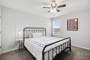 4677 Hampton Pointe Dr, Green Township, OH 45248 - Photo 22