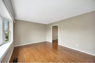 3798 Riverdowns Court, Fairfield Township, OH 45011 - Photo 6