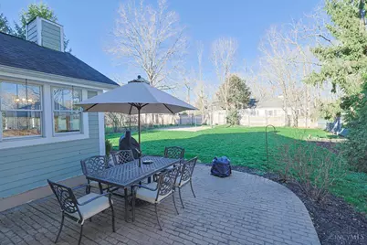 1075 Willow Avenue, Glendale, OH 45246 - Photo 44