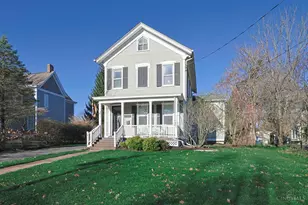 1075 Willow Ave, Glendale, OH 45246 - Photo 1