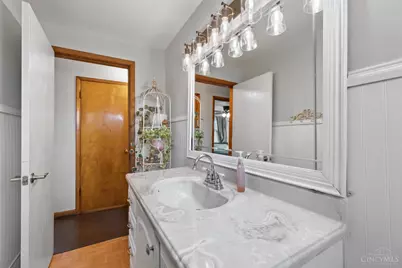 873 E US 22 & 3, Hamilton Township, OH 45152 - Photo 14