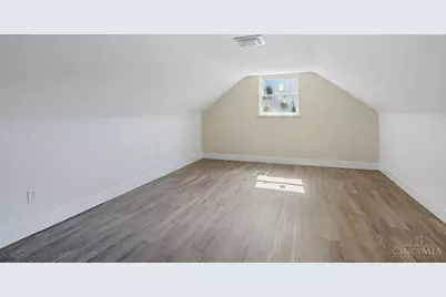 10060 Ronnie Road, Woodlawn, OH 45215 - Photo 24