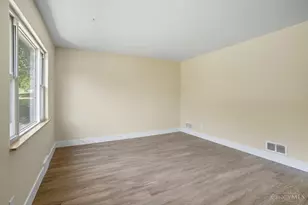 10060 Ronnie Rd, Woodlawn, OH 45215 - Photo 6