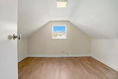 10060 Ronnie Road, Woodlawn, OH 45215 - Photo 20