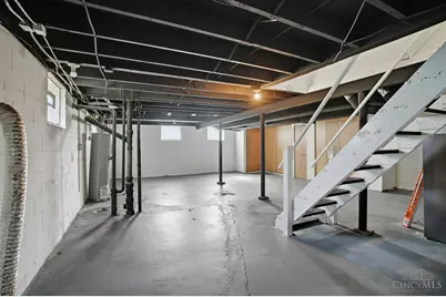 10060 Ronnie Road, Woodlawn, OH 45215 - Photo 32