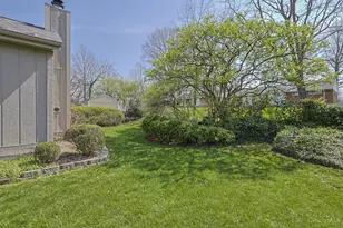 881 Sabino Ct, Springfield Township, OH 45321 - Photo 38