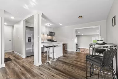 8881 Ebro Court, Springfield Township, OH 45231 - Photo 12