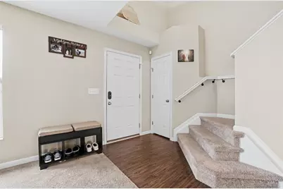 1200 Carrington Place, Hamilton Township, OH 45039 - Photo 6