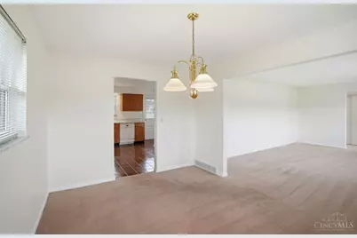 7281 Winton Road, Springfield Township, OH 45224 - Photo 10