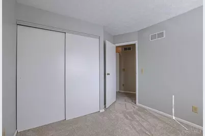 18 Oakwood Court, Springdale, OH 45246 - Photo 34