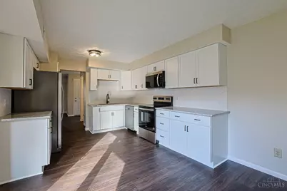 18 Oakwood Court, Springdale, OH 45246 - Photo 14