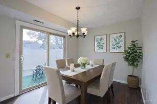 18 Oakwood Ct, Springdale, OH 45246 - Photo 10