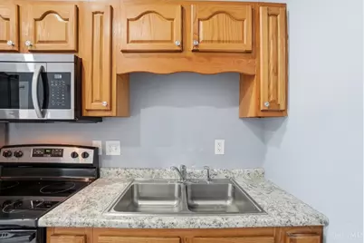 145 Pershing Avenue, Hamilton, OH 45011 - Photo 6