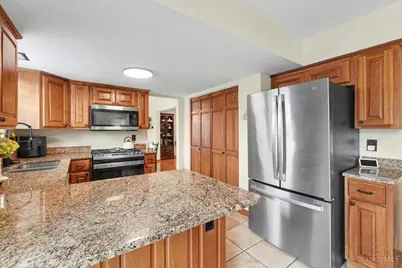 5661 Alomar Drive, Delhi Township, OH 45238 - Photo 10