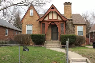 1740 Garden Ln, Cincinnati, OH 45237 - Photo 1