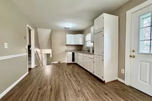 3260 Blueacres Dr, Colerain Township, OH 45239 - Photo 10