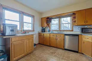 656 W Plane St, Bethel, OH 45106 - Photo 14