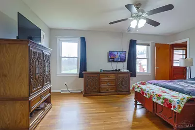 656 W Plane Street, Bethel, OH 45106 - Photo 18