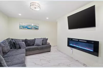 3935 N Anthony Lane, Franklin, OH 45005 - Photo 8