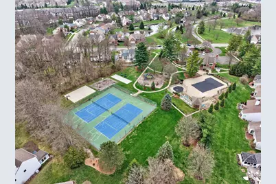 9607 Old Village Drive, Loveland, OH 45140 - Photo 68