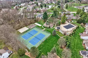 9607 Old Village Dr, Loveland, OH 45140 - Photo 68