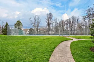 9607 Old Village Dr, Loveland, OH 45140 - Photo 72