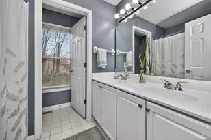 9607 Old Village Dr, Loveland, OH 45140 - Photo 42