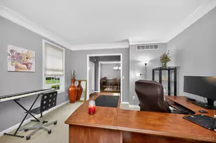 9607 Old Village Dr, Loveland, OH 45140 - Photo 8