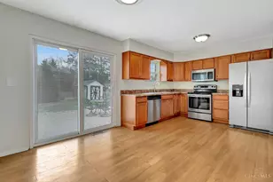 1748 Hilltree Dr, Anderson Township, OH 45255 - Photo 4