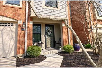 11990 Thames Place, Sharonville, OH 45241 - Photo 2