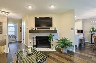 11990 Thames Pl, Sharonville, OH 45241 - Photo 14