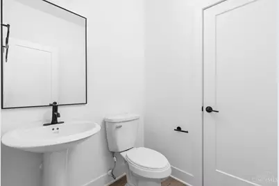 3010 Woodburn Avenue, Cincinnati, OH 45206 - Photo 4