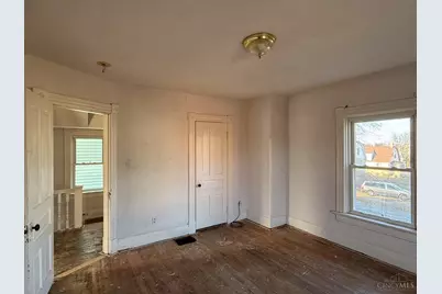 1608 Brewster Avenue, Cincinnati, OH 45207 - Photo 14