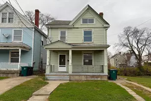 1608 Brewster Ave, Cincinnati, OH 45207 - Photo 1