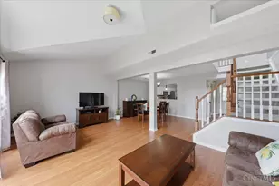 4190 E Village Dr, Mason, OH 45040 - Photo 12