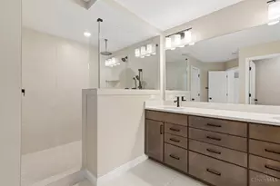 240 Tilly View, Springboro, OH 45066 - Photo 16