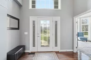 7129 Woodberry Dr, Fairfield Township, OH 45011 - Photo 4