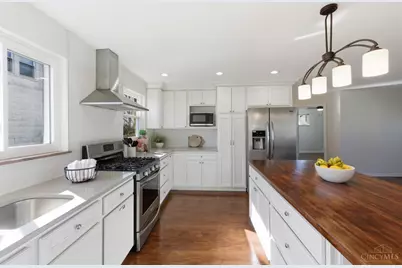 9216 Grandview Avenue, Blue Ash, OH 45242 - Photo 12