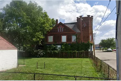 310 E Maple Avenue #REAR, Miamisburg, OH 45342 - Photo 2