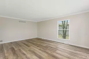 9301 Sunderland Way, West Chester, OH 45069 - Photo 4